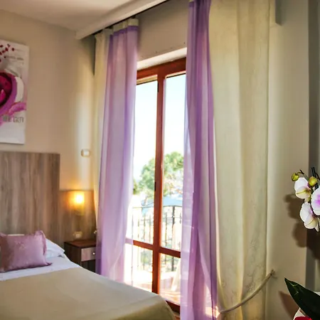 Hotel Fiorita 3*