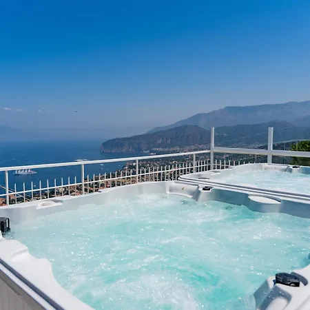 Fiorita Hotel