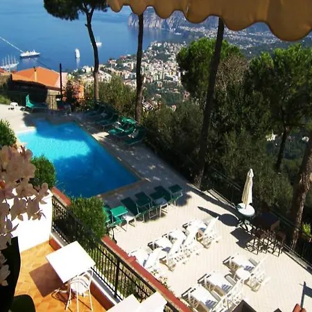 Fiorita Hotel